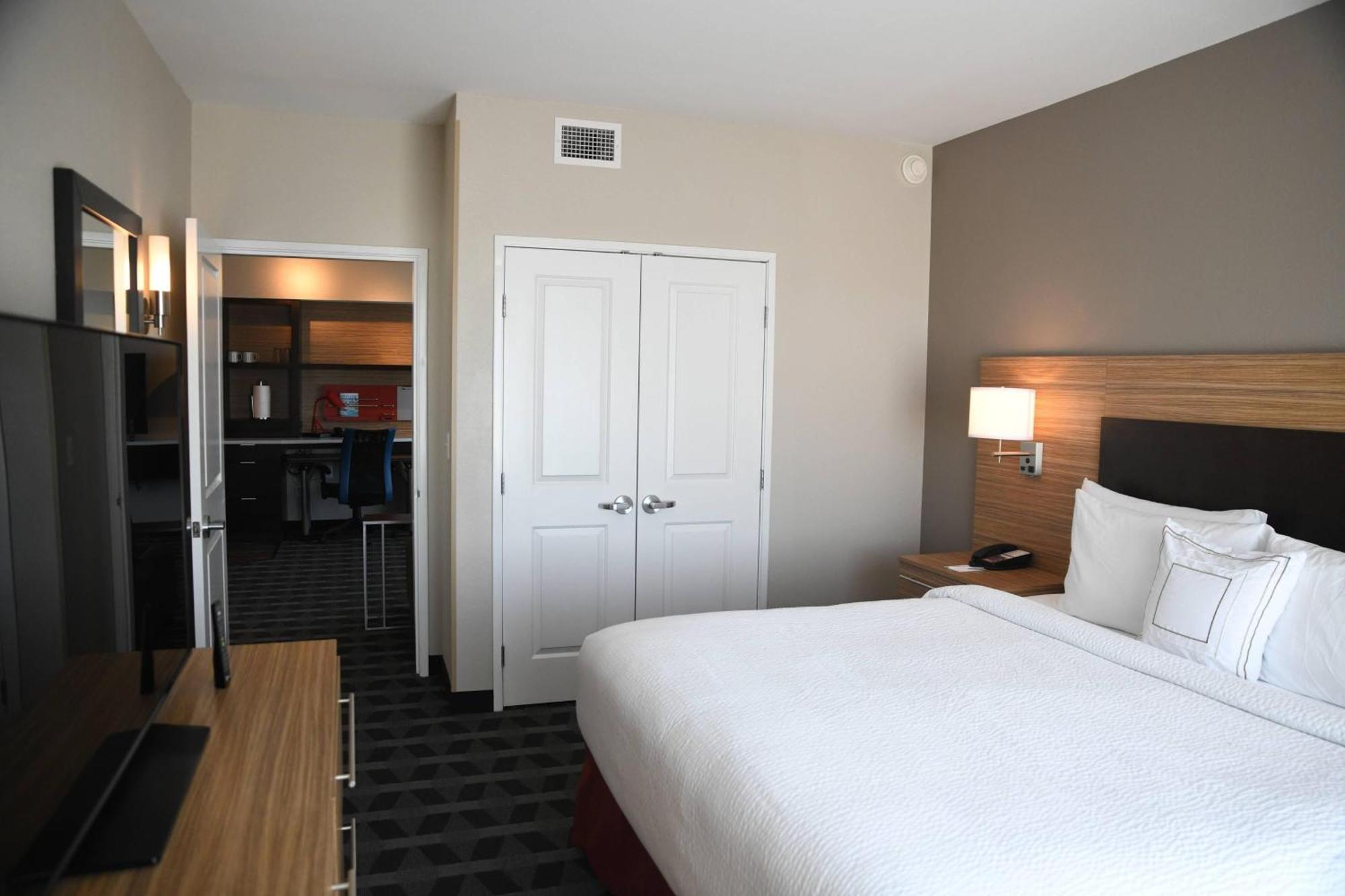 Towneplace Suites Kansas City At Briarcliff Ngoại thất bức ảnh